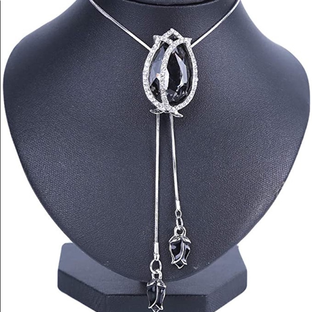Blue Tulip Necklace